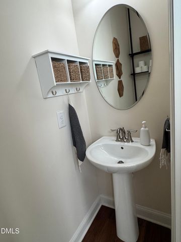 2126 Whitesmith Drive, Apex, NC 27502