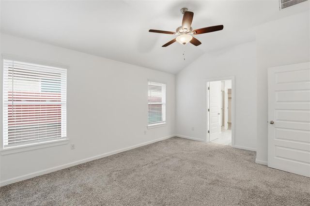 1108 Blackjack Creek Drive, Yukon, OK 73099