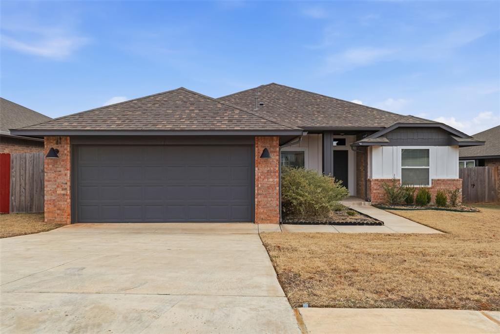 1108 Blackjack Creek Drive, Yukon, OK 73099