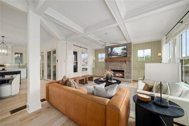 2022 Village Walk, Milton, GA 30004