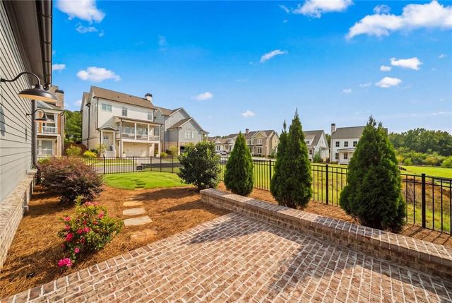 2022 Village Walk, Milton, GA 30004