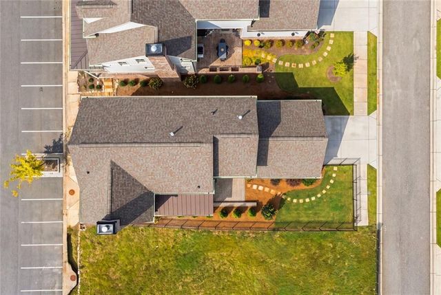 2022 Village Walk, Milton, GA 30004