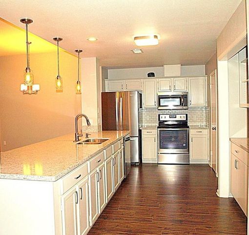 2200 Larston LN, Cedar Park, TX 78613