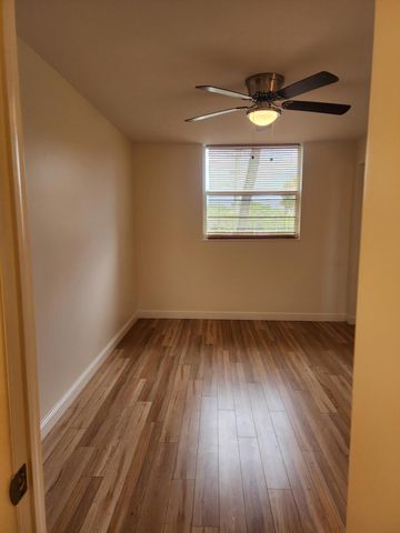 6699 NW 2nd Avenue 216, Boca Raton, FL 33487