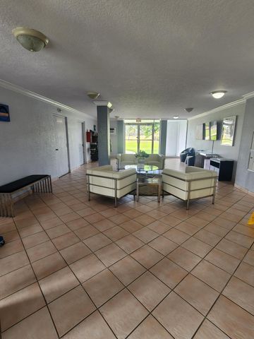6699 NW 2nd Avenue 216, Boca Raton, FL 33487