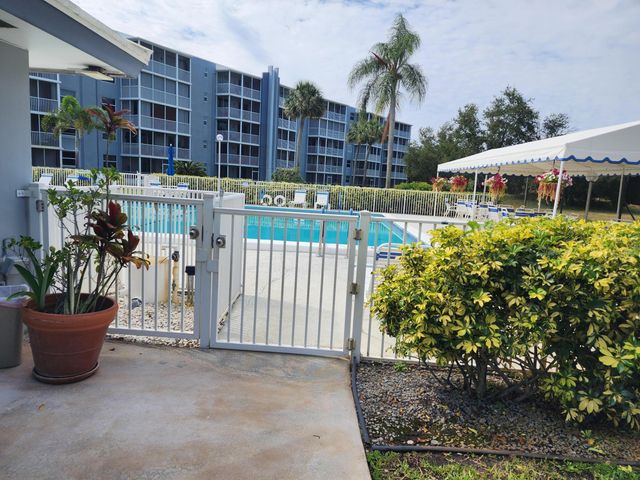 6699 NW 2nd Avenue 216, Boca Raton, FL 33487