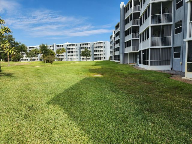 6699 NW 2nd Avenue 216, Boca Raton, FL 33487