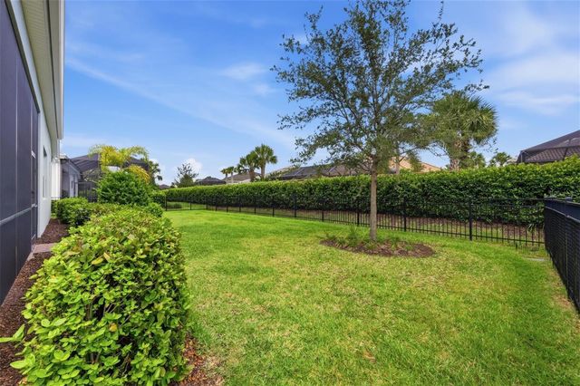 12311 BLUE HILL TRAIL, Bradenton, FL 34211