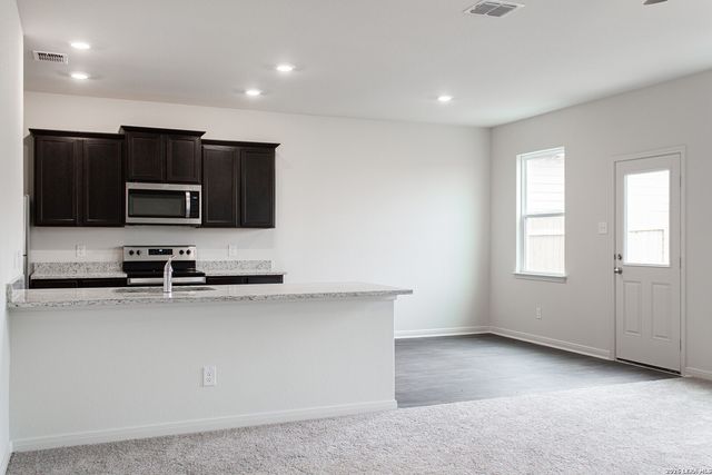 4180 DUCK CRK, New Braunfels, TX 78130