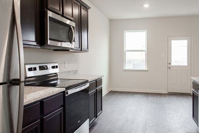 4180 DUCK CRK, New Braunfels, TX 78130