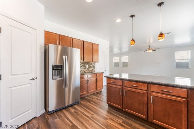 6908 Double Vista Way, Las Vegas, NV 89142