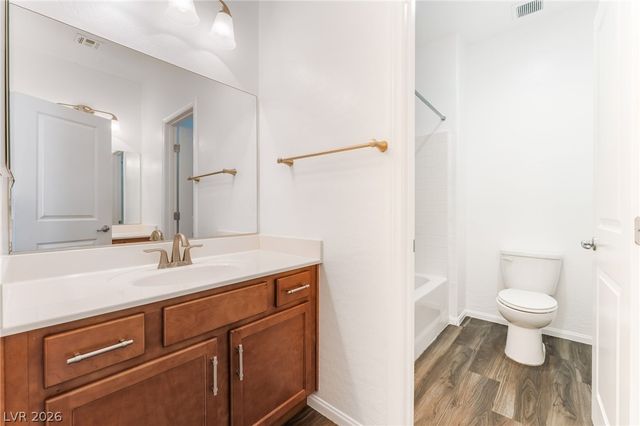6908 Double Vista Way, Las Vegas, NV 89142