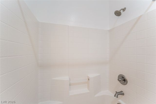 6908 Double Vista Way, Las Vegas, NV 89142
