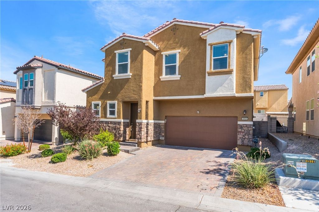 6908 Double Vista Way, Las Vegas, NV 89142