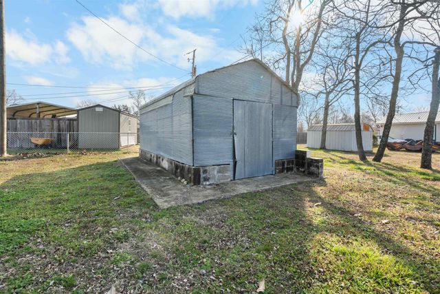 102 Capri Drive, Melbourne, AR 72556
