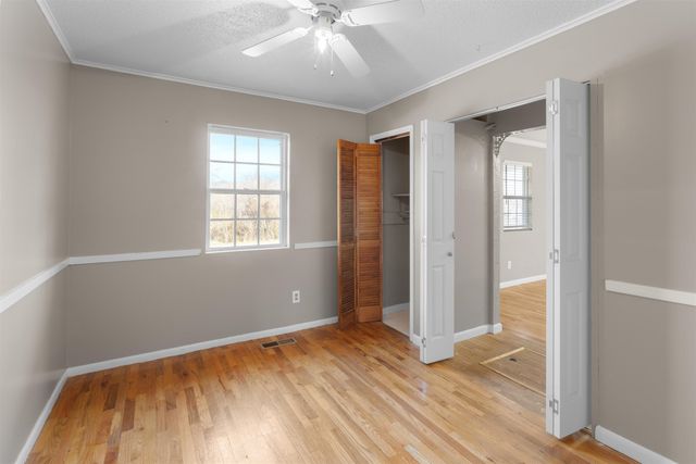 102 Capri Drive, Melbourne, AR 72556