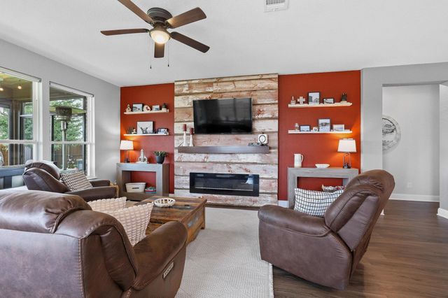 2601 Wesley Avenue, Aubrey, TX 76227