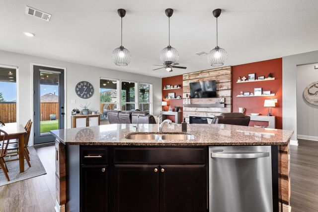 2601 Wesley Avenue, Aubrey, TX 76227