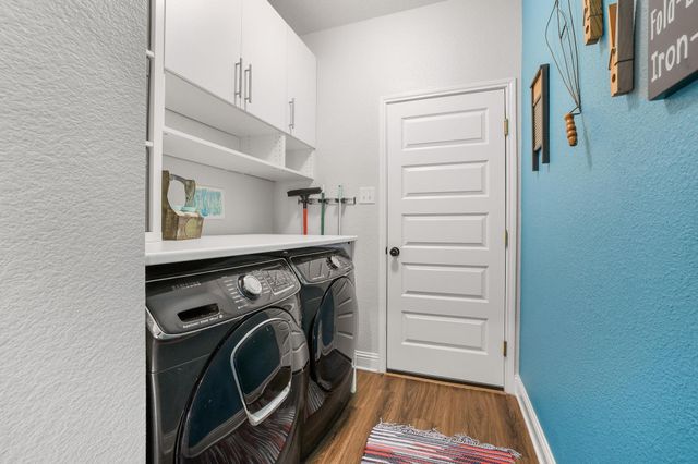 2601 Wesley Avenue, Aubrey, TX 76227