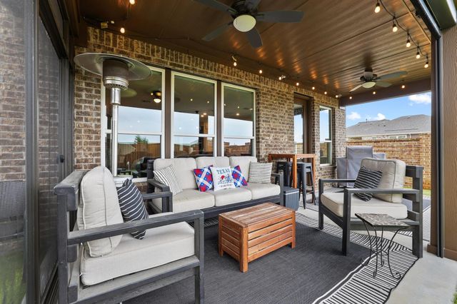 2601 Wesley Avenue, Aubrey, TX 76227