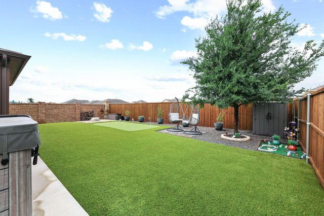 2601 Wesley Avenue, Aubrey, TX 76227