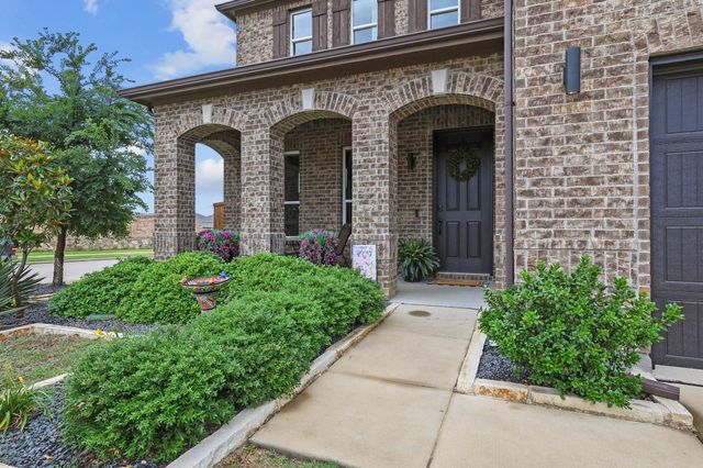 2601 Wesley Avenue, Aubrey, TX 76227