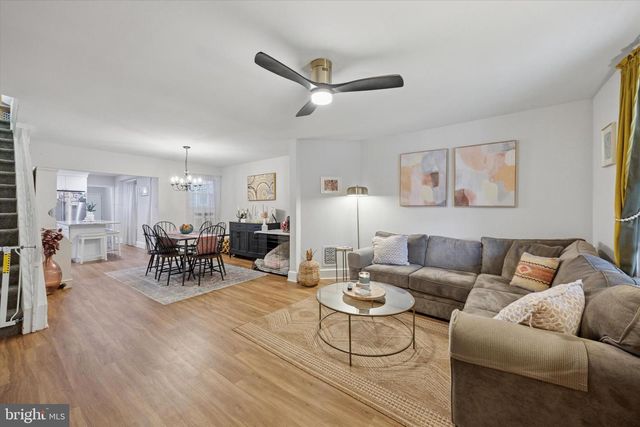 238 CLEVELAND ST, Bristol, PA 19007