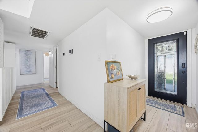 12420 Paddock Place, Bakersfield, CA 93312