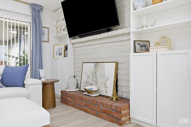 12420 Paddock Place, Bakersfield, CA 93312