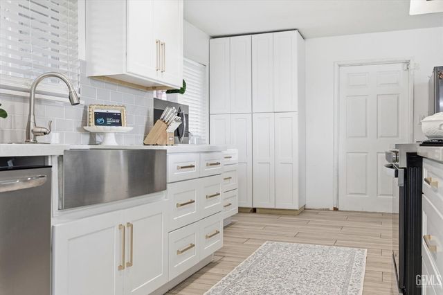 12420 Paddock Place, Bakersfield, CA 93312