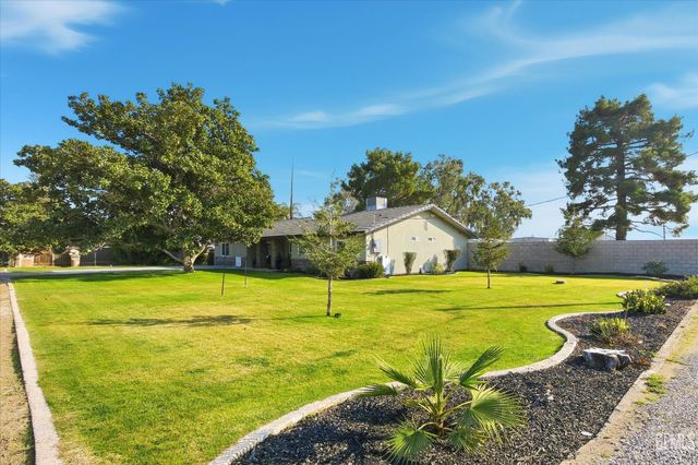 12420 Paddock Place, Bakersfield, CA 93312