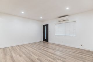 7348 Florence 4, Downey, CA 90240