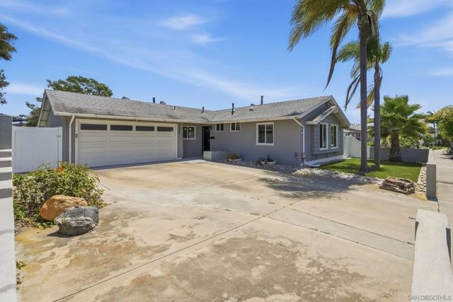 3265 Geddes Dr, San Diego, CA 92117