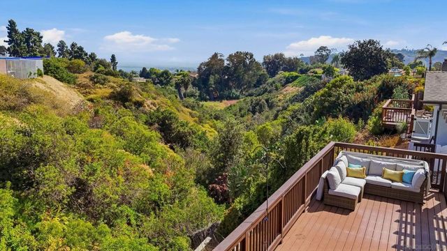 3265 Geddes Dr, San Diego, CA 92117