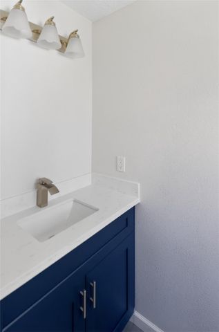 133 Cherry Tree Lane, Friendswood, TX 77546