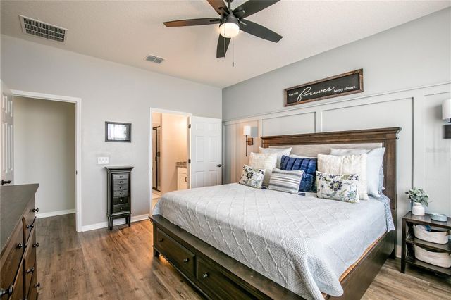 33289 ALWAYS DREAMING, Sorrento, FL 32776