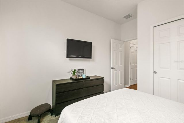 33289 ALWAYS DREAMING, Sorrento, FL 32776