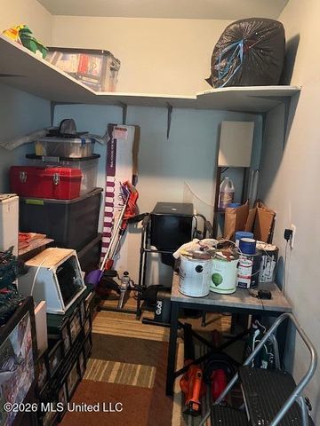 100 Brookfield Drive, Natchez, MS 39120