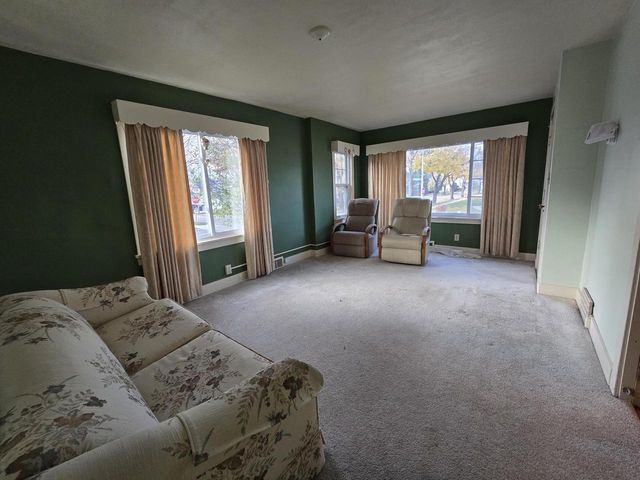 7749 W Rogers STREET, West Allis, WI 53219