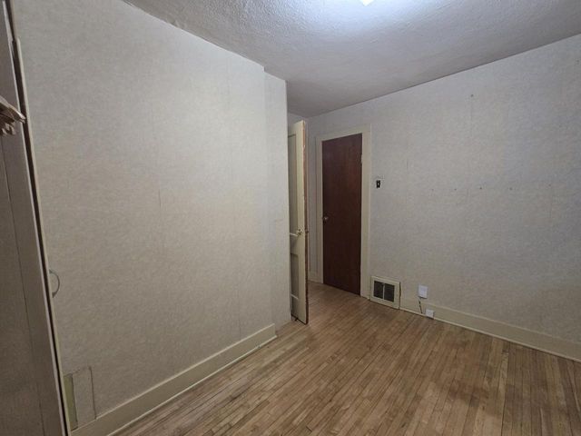 7749 W Rogers STREET, West Allis, WI 53219