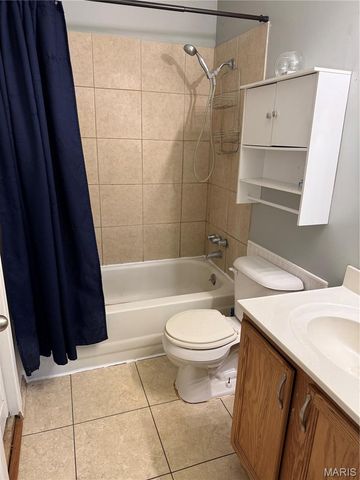 981 Westridge Drive, Pacific, MO 63069