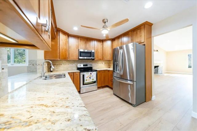 12727 Benavente, San Diego, CA 92129