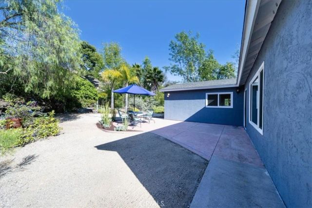 12727 Benavente, San Diego, CA 92129