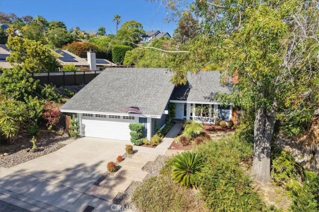 12727 Benavente, San Diego, CA 92129