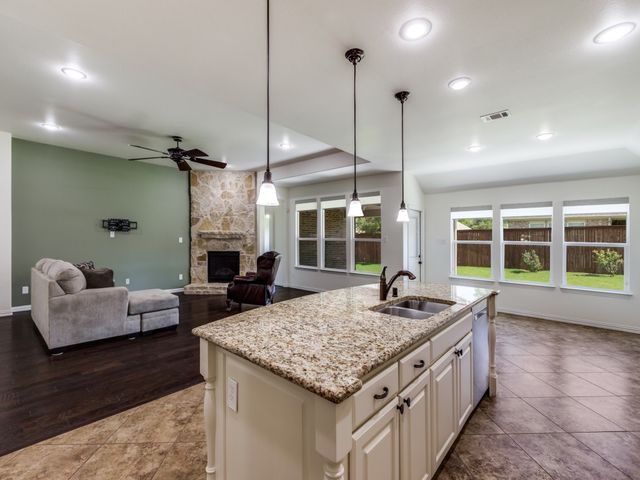 704 Fortinbras Drive, Mckinney, TX 75071