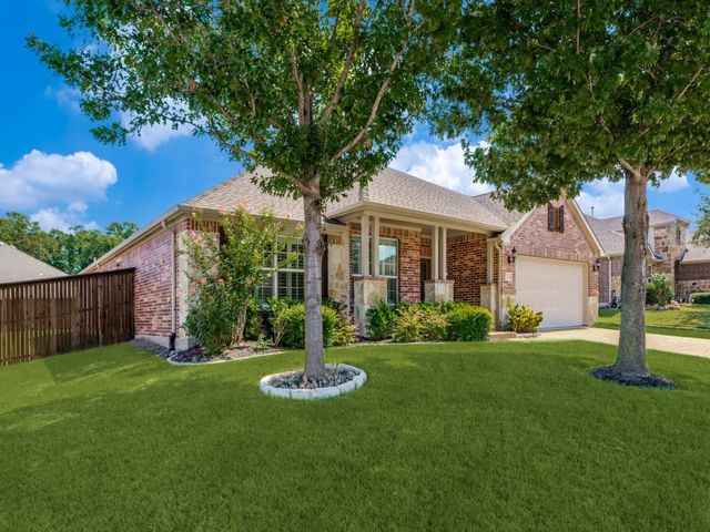 704 Fortinbras Drive, Mckinney, TX 75071