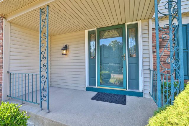 5027 Giles Court, Delhi Twp, OH 45238