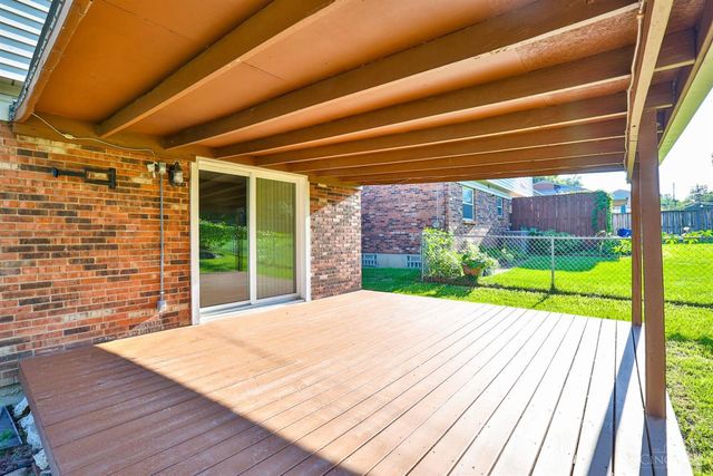 5027 Giles Court, Delhi Twp, OH 45238