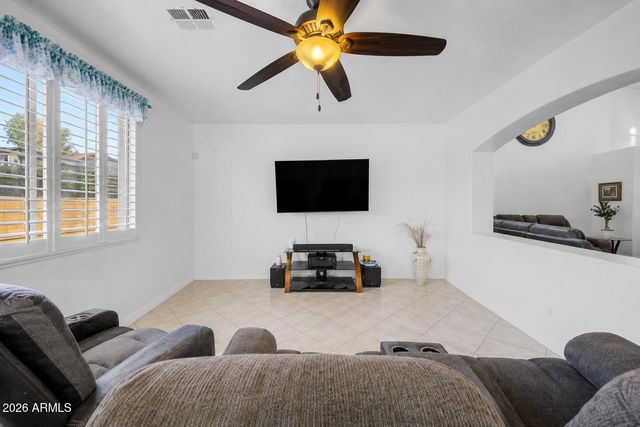 29822 W MITCHELL Avenue, Buckeye, AZ 85396