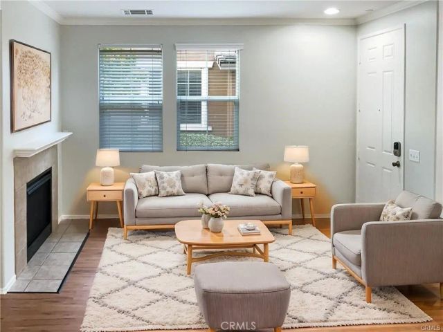 3272 Garons Lane, Riverside, CA 92503